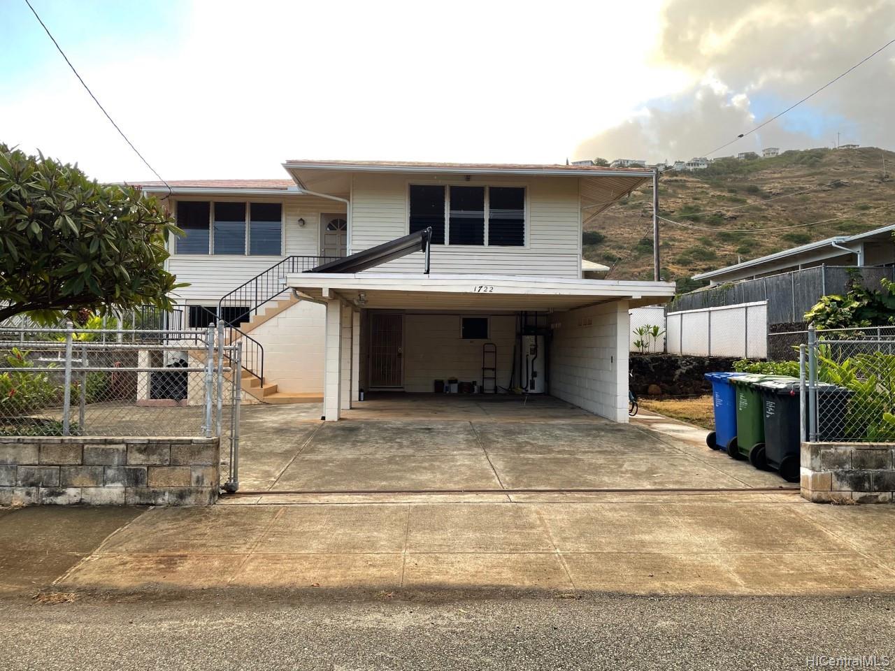 1722 Maoi Place Honolulu, HI 96816