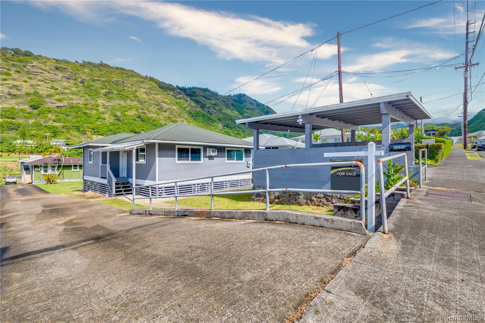 2050 9th Avenue Honolulu, HI 96816