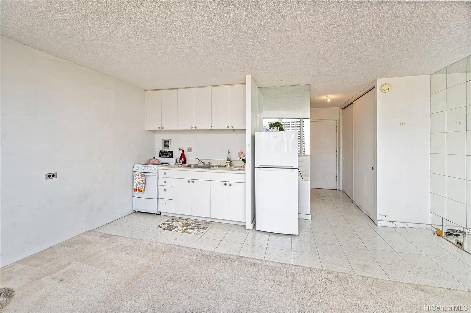 1650 Kanunu Street #1106, Honolulu, HI 96814