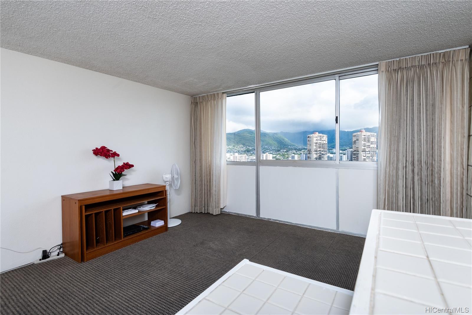 2211 Ala Wai Boulevard #3001, Honolulu, HI 96815