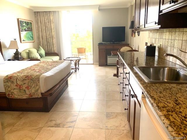 2045 Kalakaua Avenue #311, Honolulu, HI 96815