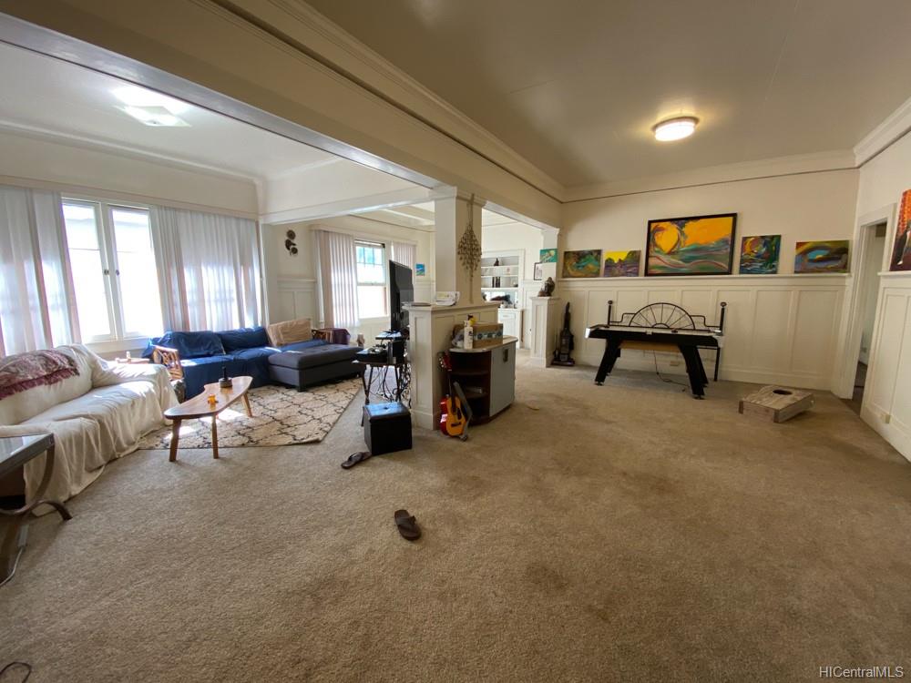 1142 8th Avenue Honolulu, HI 96816
