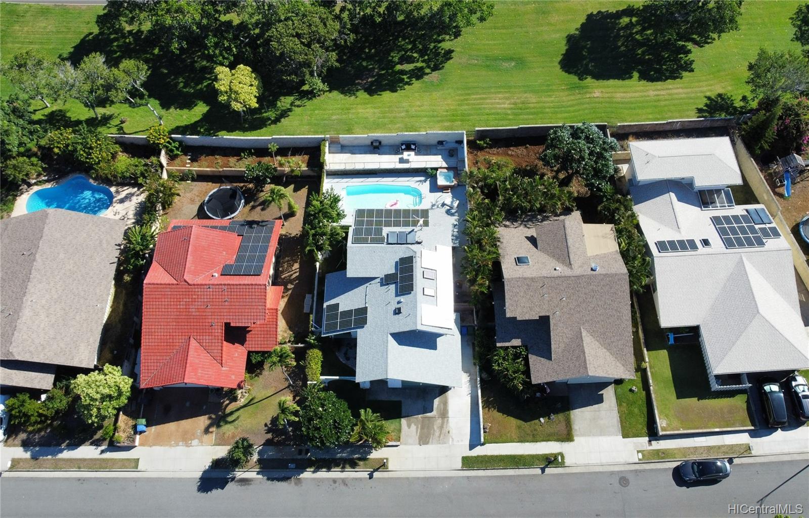 7501 Kekaa Street Honolulu, HI 96825