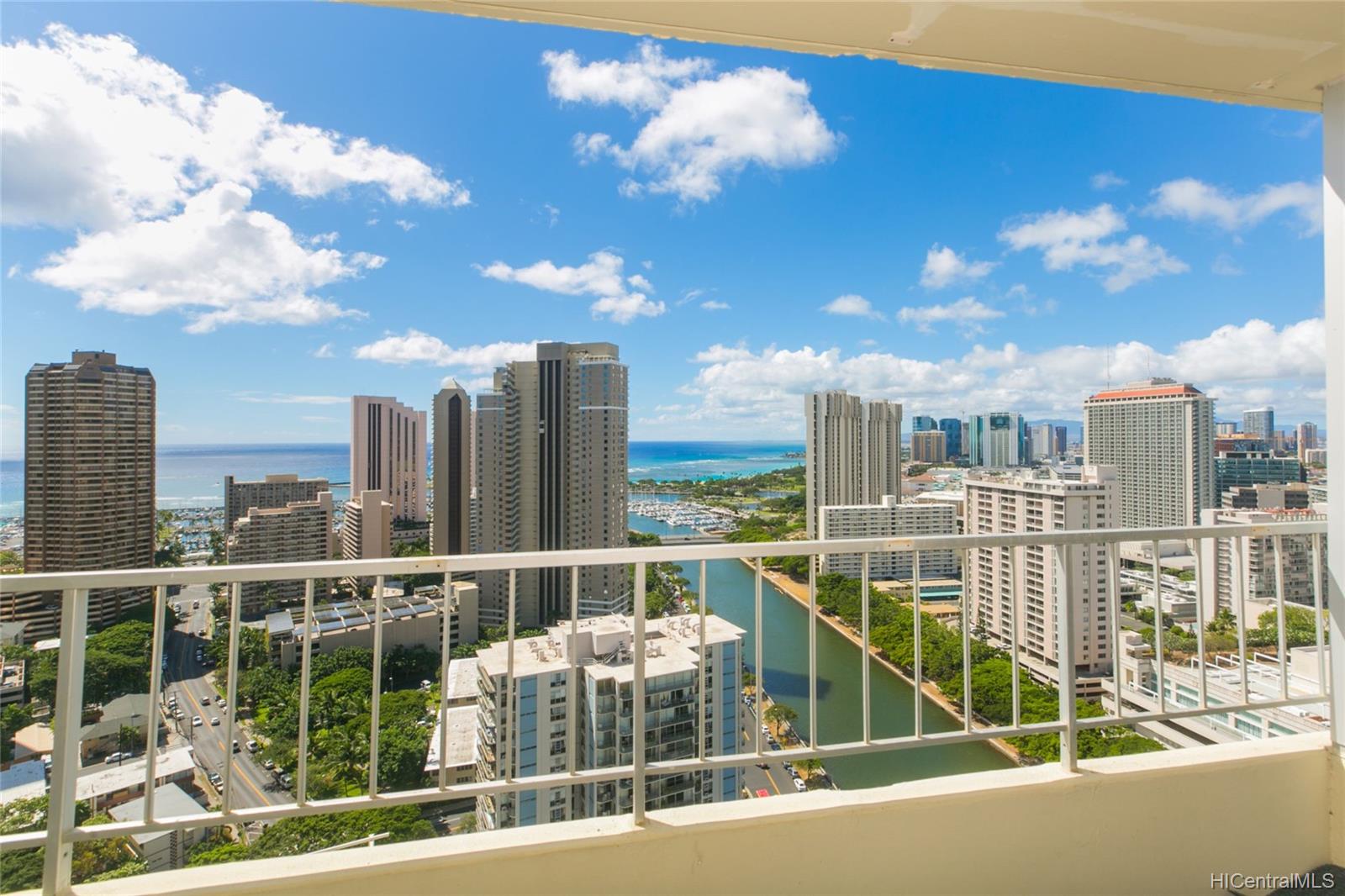 1717 Ala Wai Boulevard #PH-14, Honolulu, HI 96815