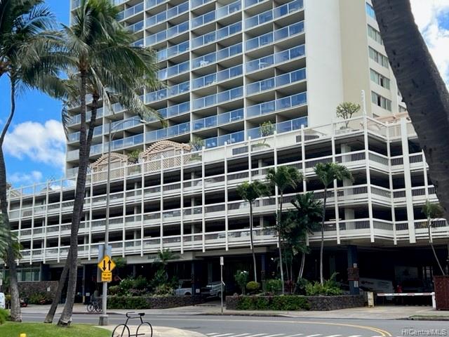 445 Seaside Avenue #4202, Honolulu, HI 96815