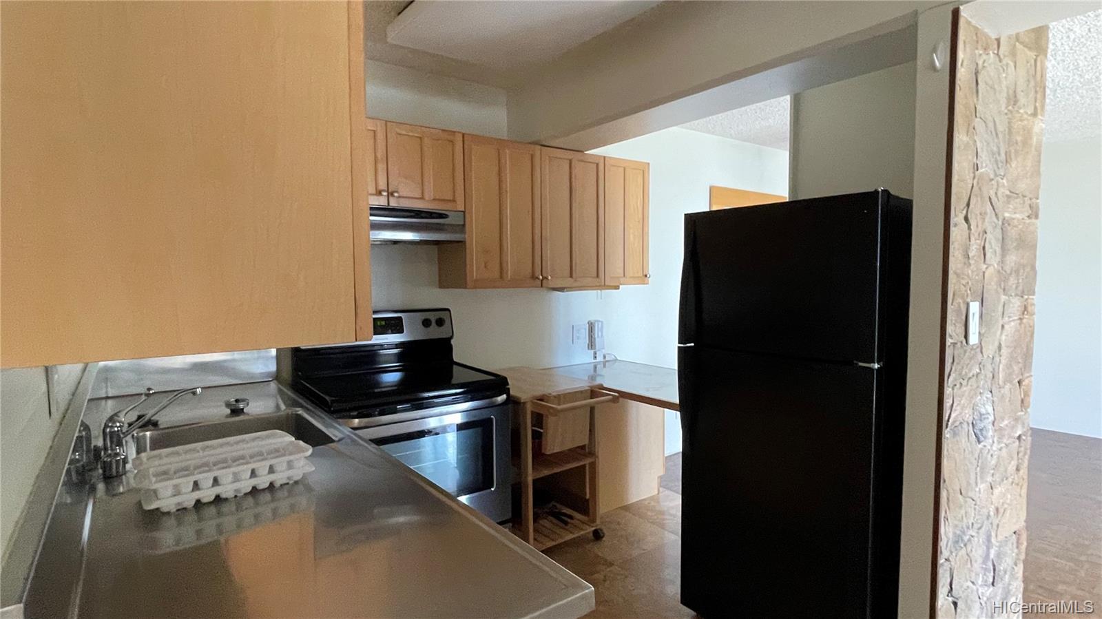 225 Kaiulani Avenue #1403, Honolulu, HI 96815