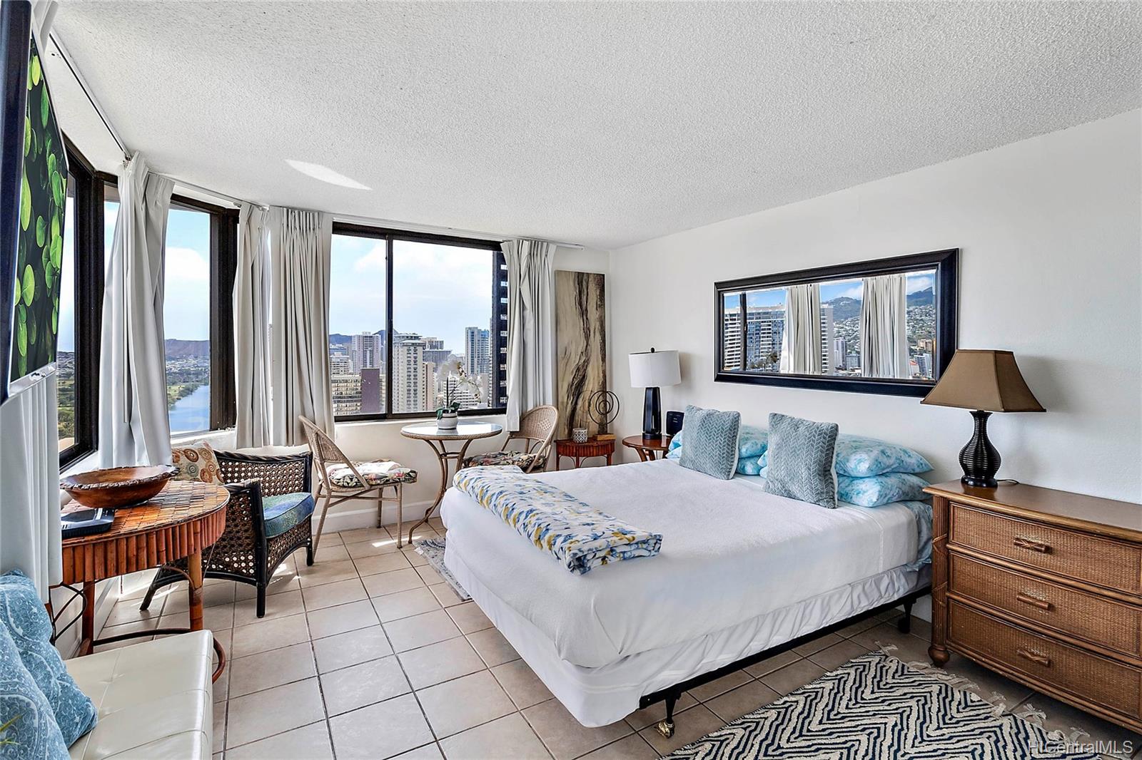 444 Niu Street #3506, Honolulu, HI 96815