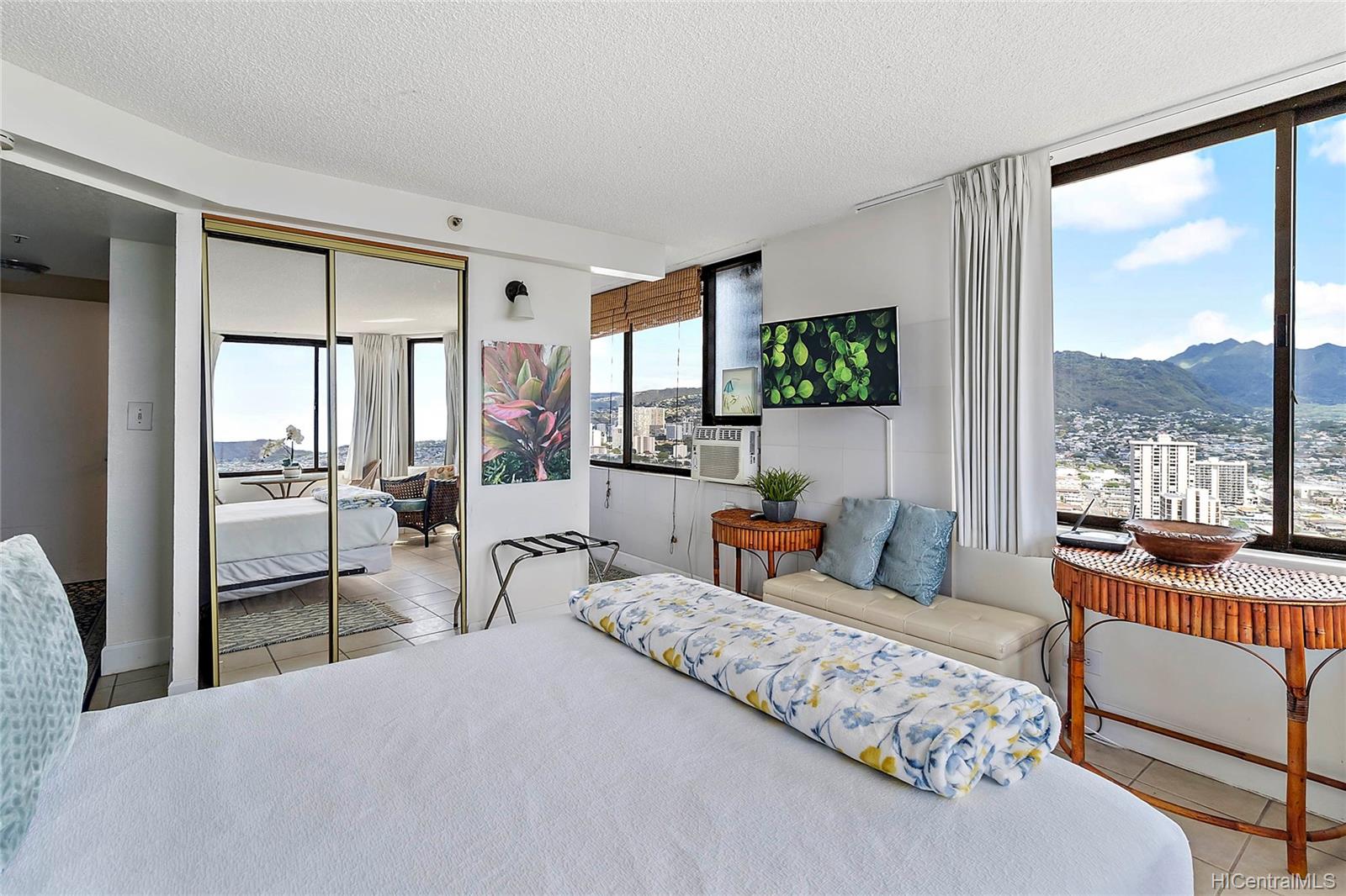 444 Niu Street #3506, Honolulu, HI 96815
