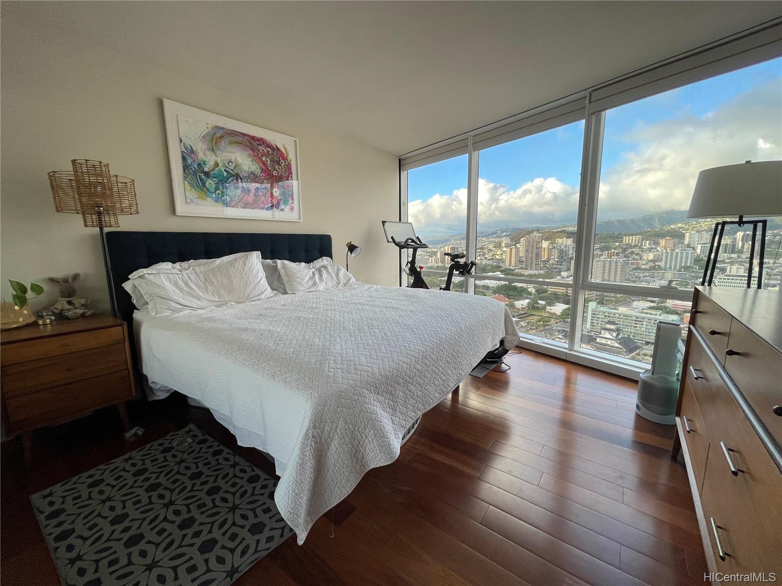 1296 Kapiolani Boulevard #3403, Honolulu, HI 96814