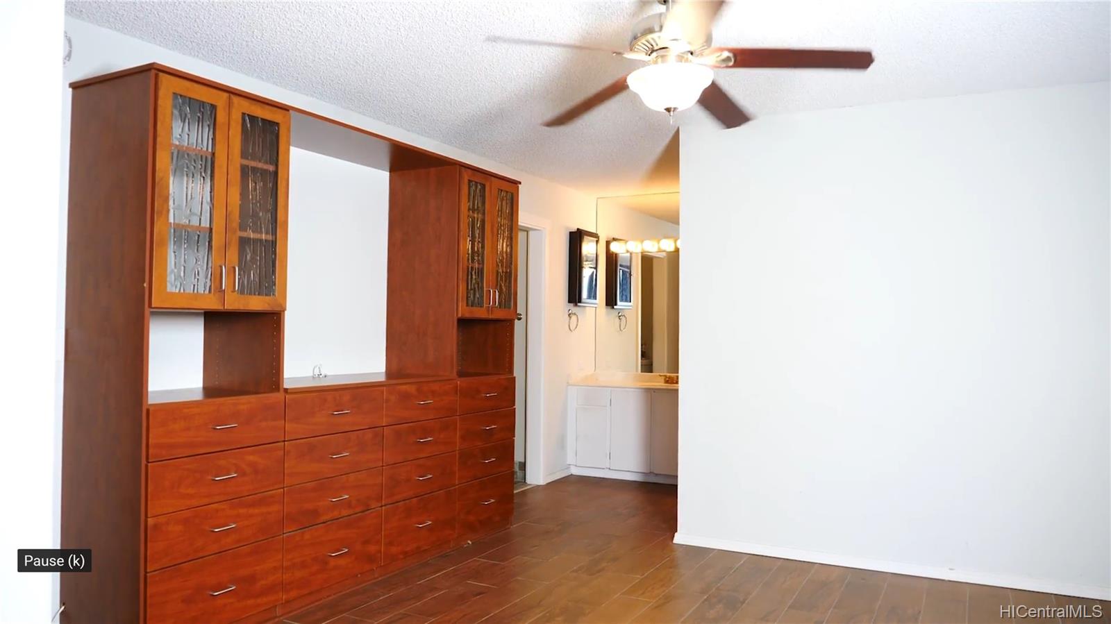 430 Lewers Street #702 (7B), Honolulu, HI 96815