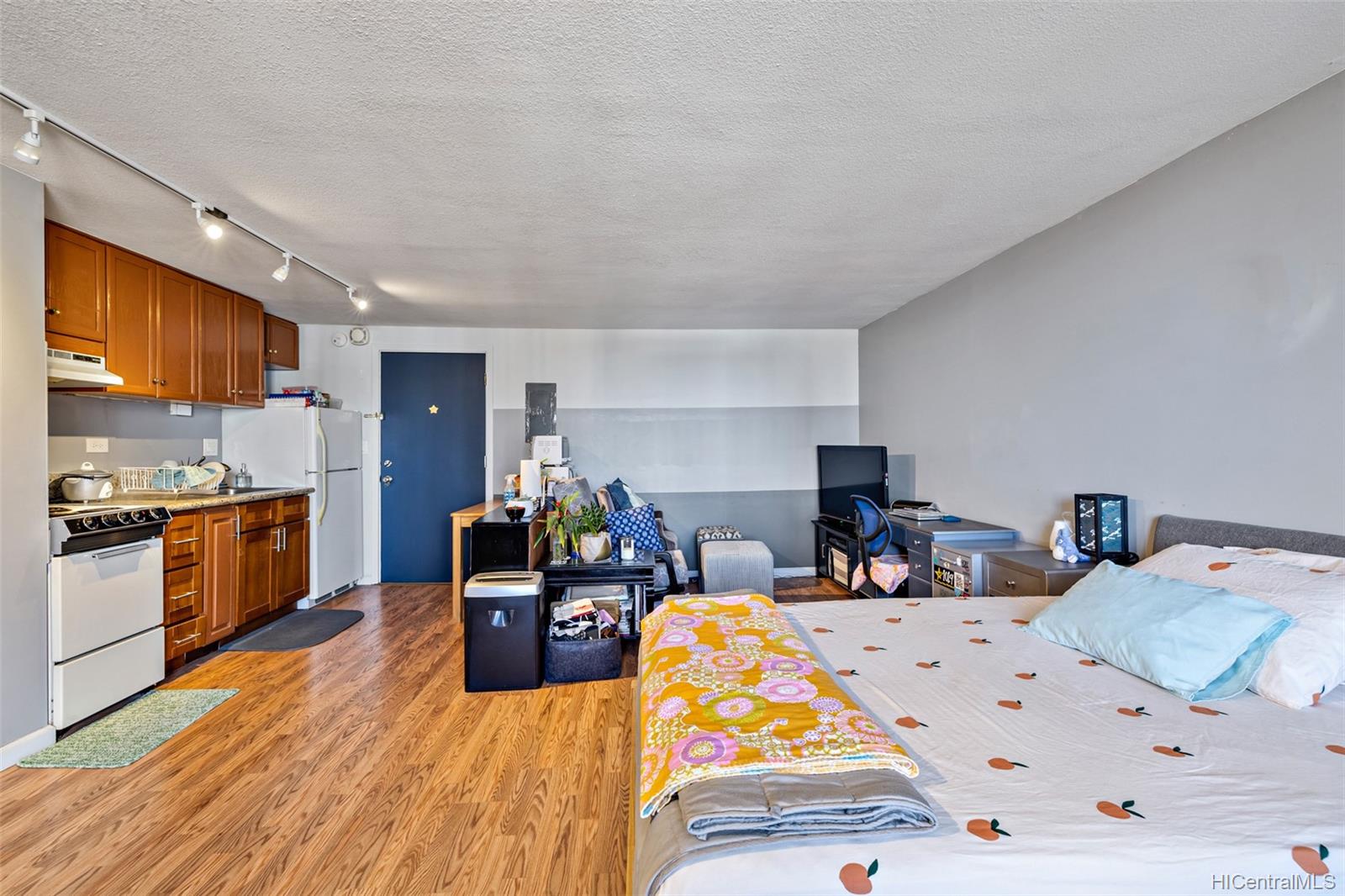 824 Kinau Street #807, Honolulu, HI 96813
