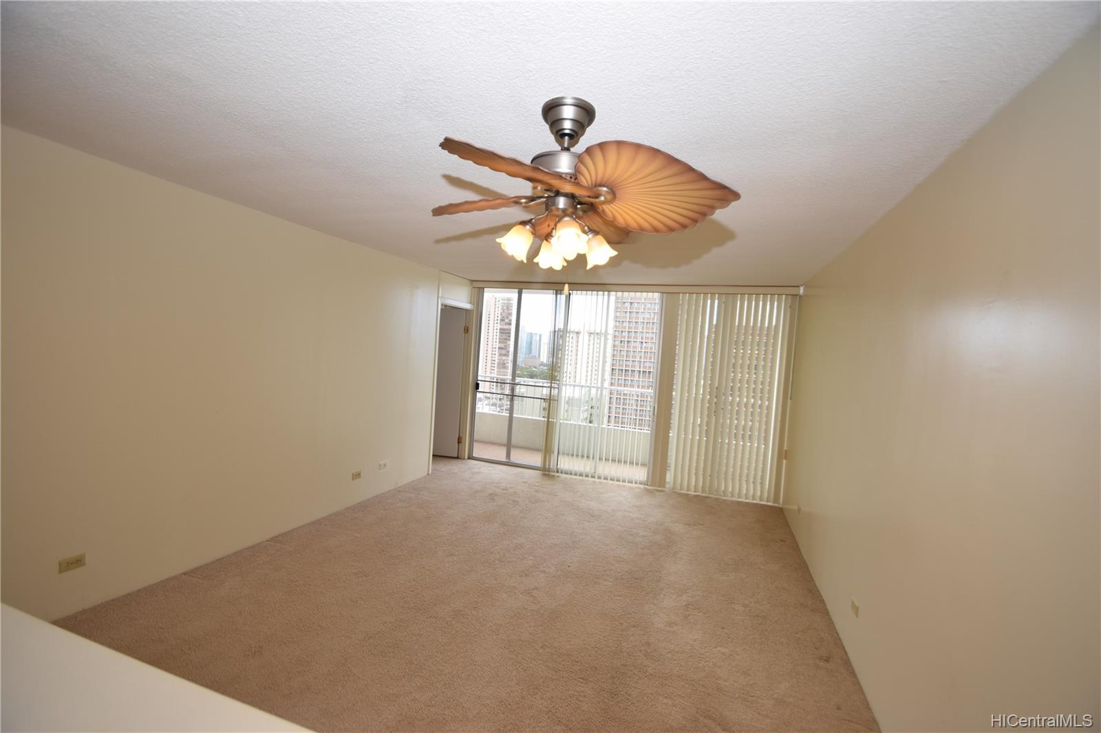 1515 Ward Avenue #403, Honolulu, HI 96822