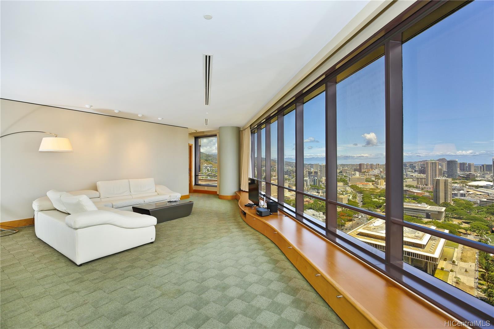 1100 Alakea Street #PH1, Honolulu, HI 96813