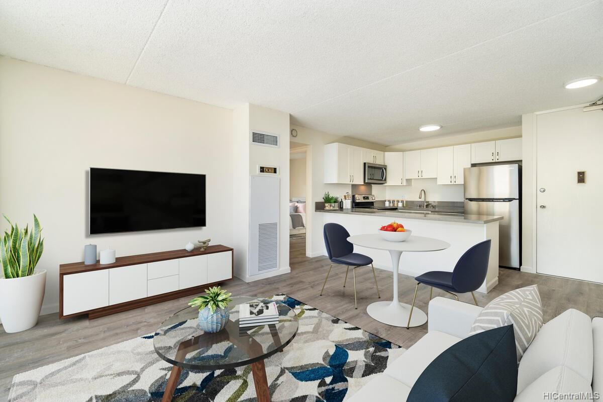 411 Hobron Lane #1613, Honolulu, HI 96815