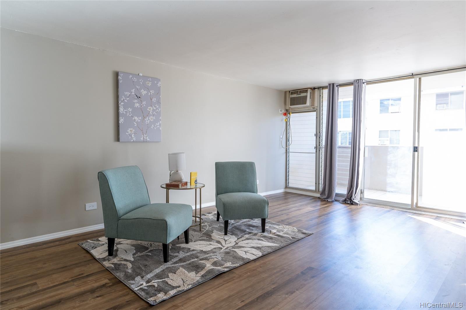 824 Kinau Street #106, Honolulu, HI 96813
