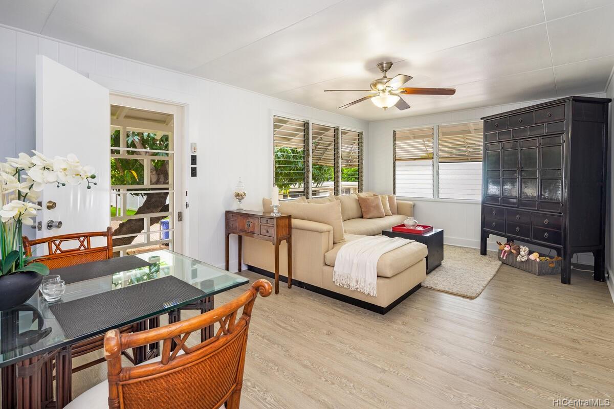 836A 11th Avenue Honolulu, HI 96816