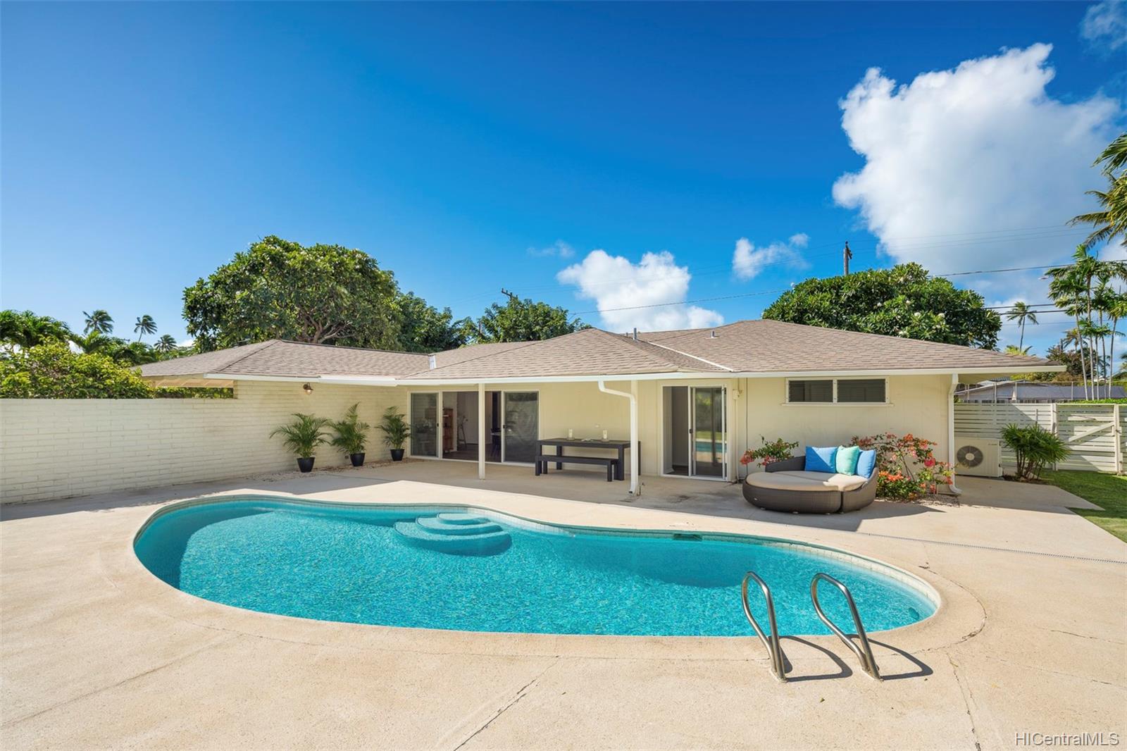 404 Portlock Road Honolulu, HI 96825