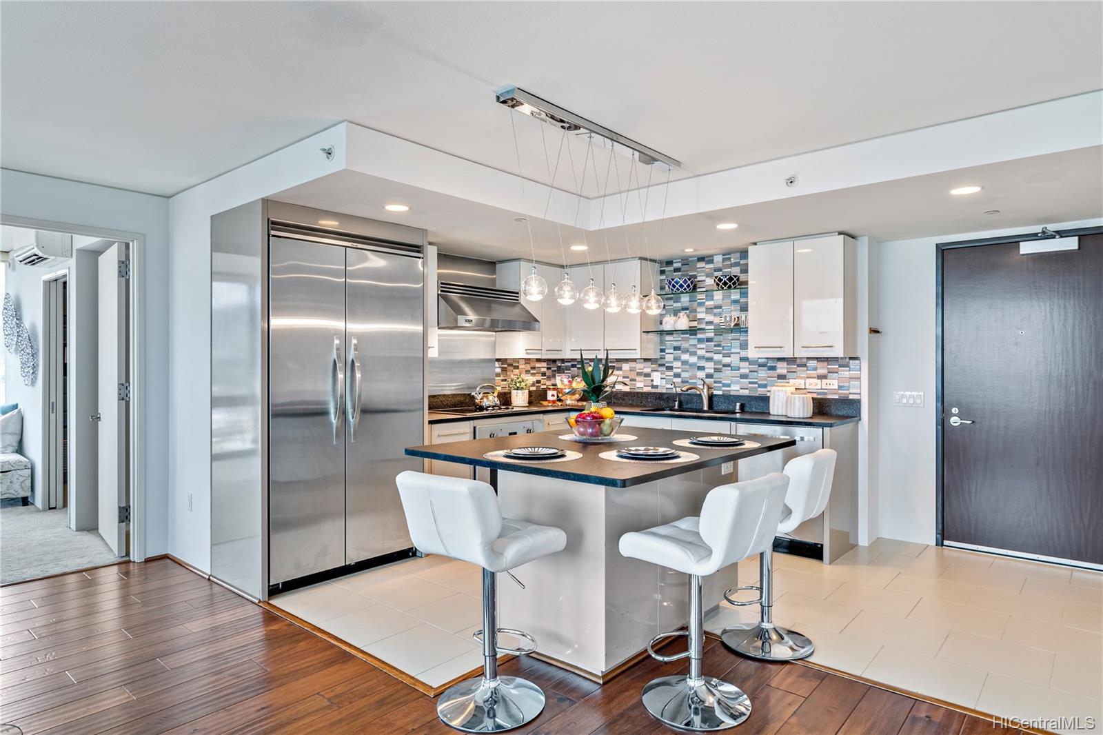 1200 Queen Emma Street #3211, Honolulu, HI 96813
