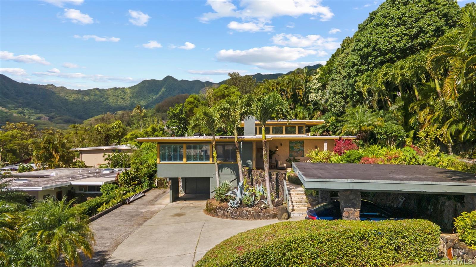 3654 Woodlawn Terrace Place Honolulu, HI 96822