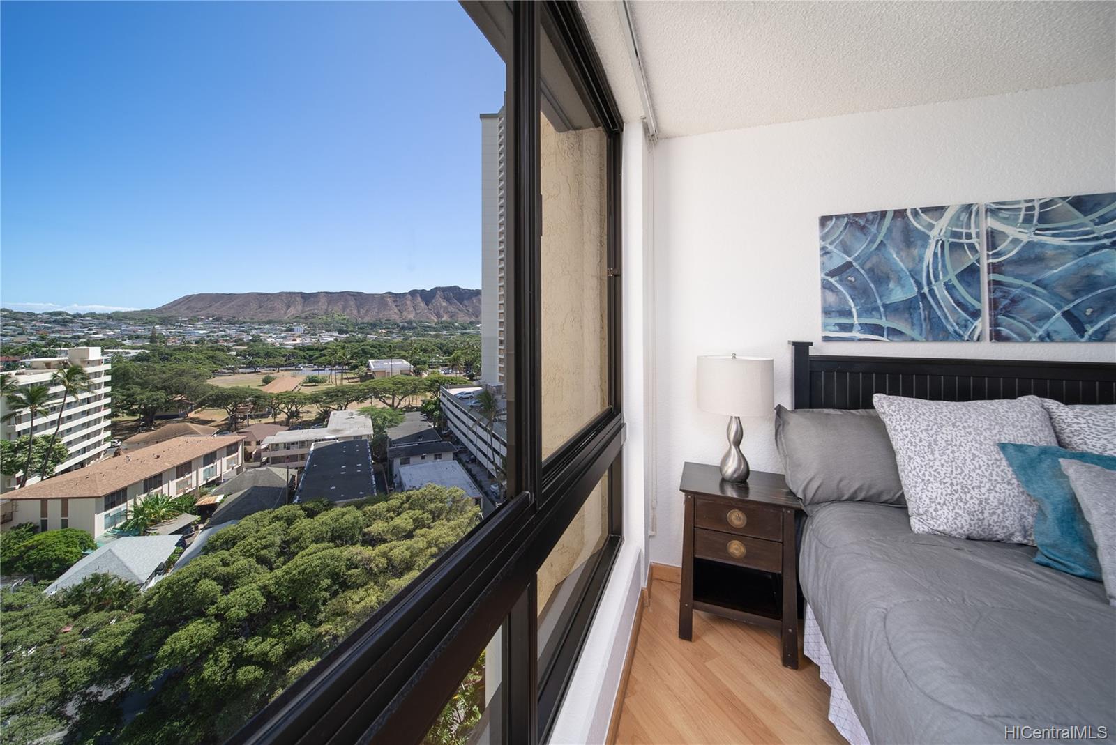 300 Wai Nani Way #1203, Honolulu, HI 96815