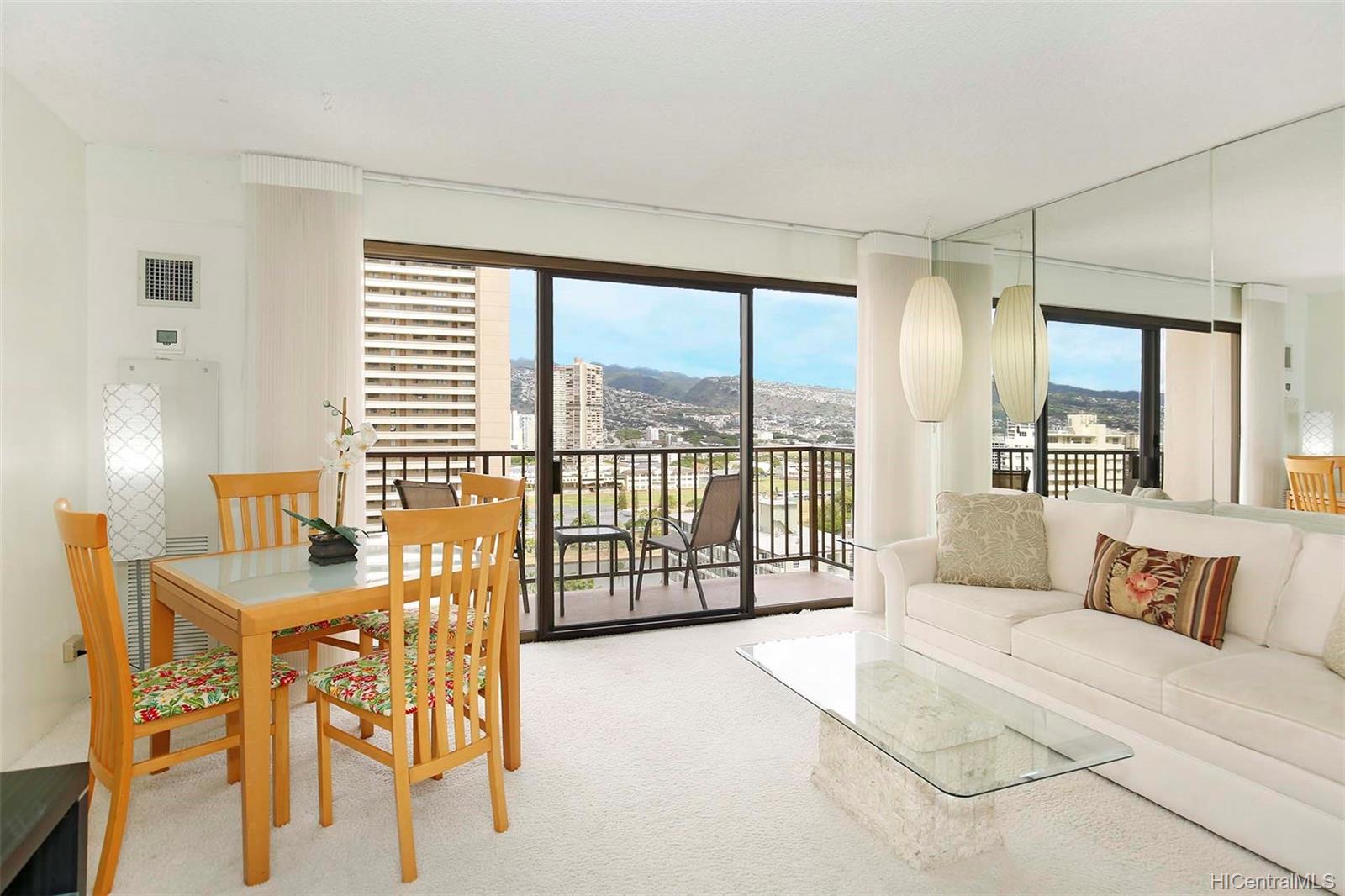 2140 Kuhio Avenue #1912, Honolulu, HI 96815