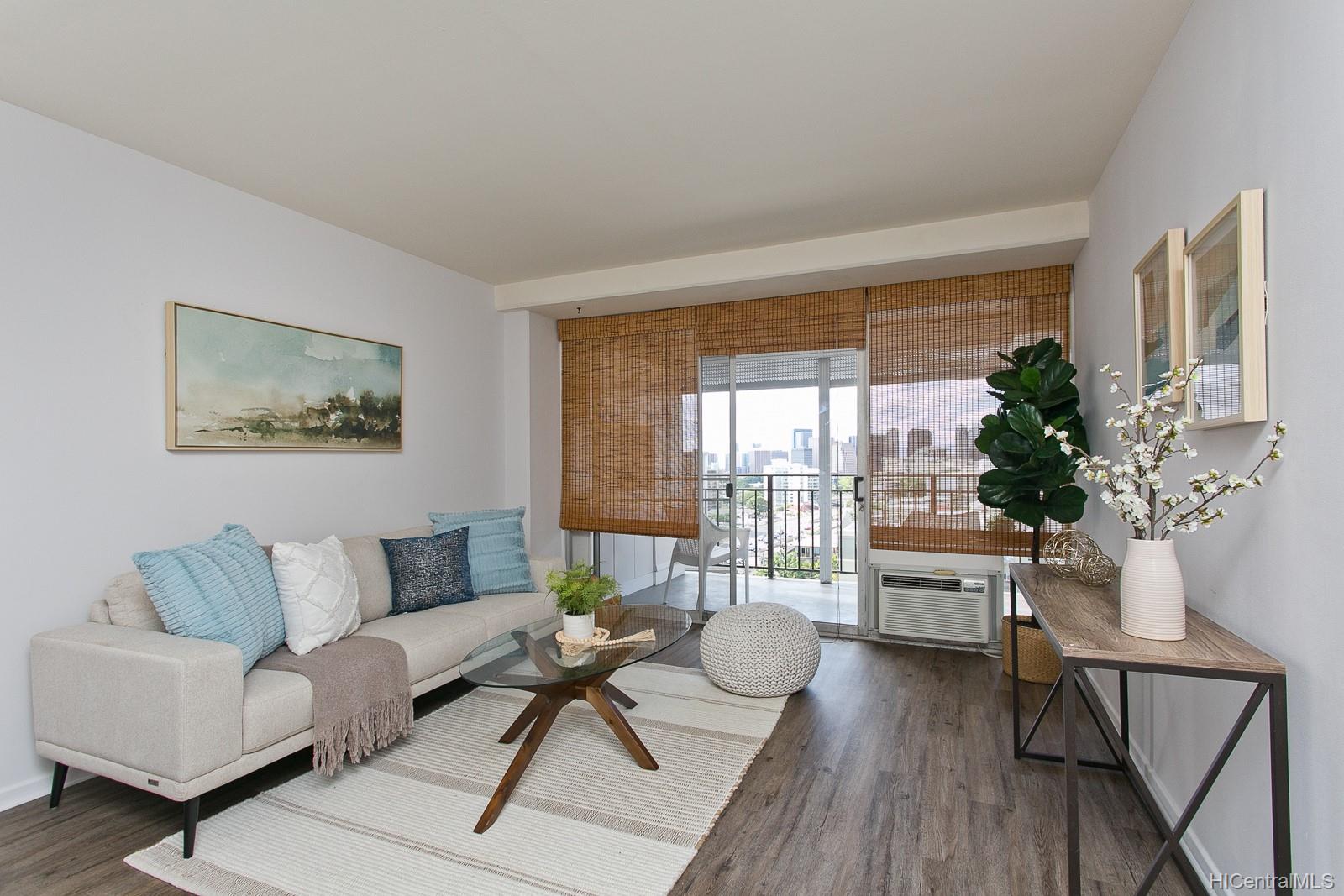 1415 Victoria Street #1008, Honolulu, HI 96822