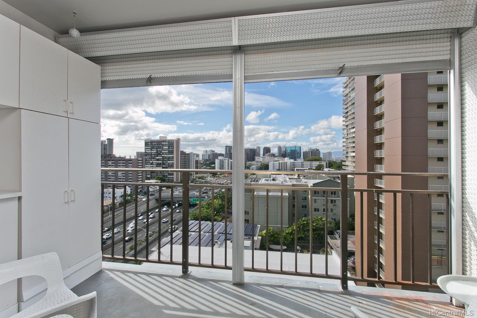 1415 Victoria Street #1008, Honolulu, HI 96822