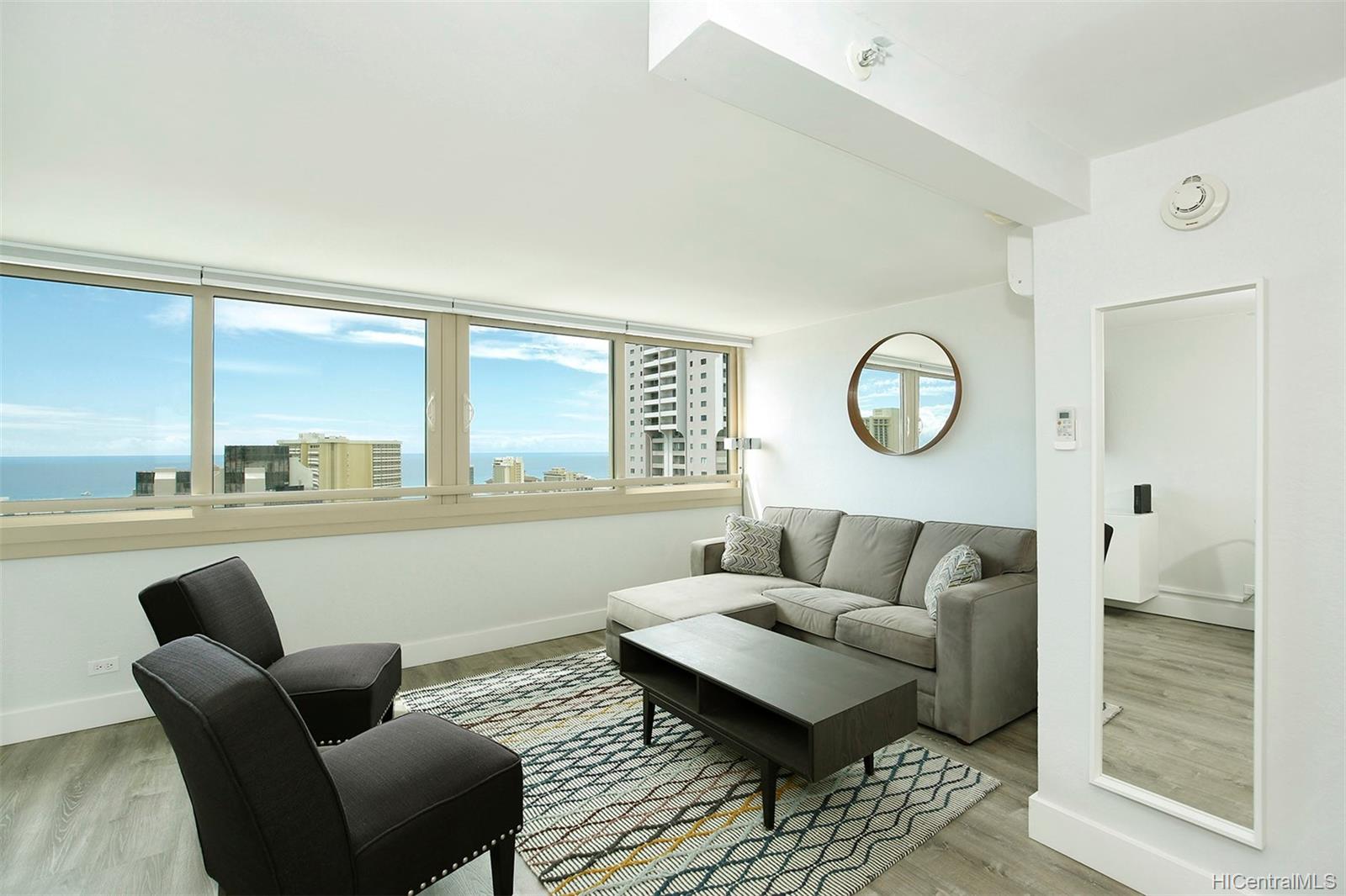 445 Seaside Avenue #3420, Honolulu, HI 96815