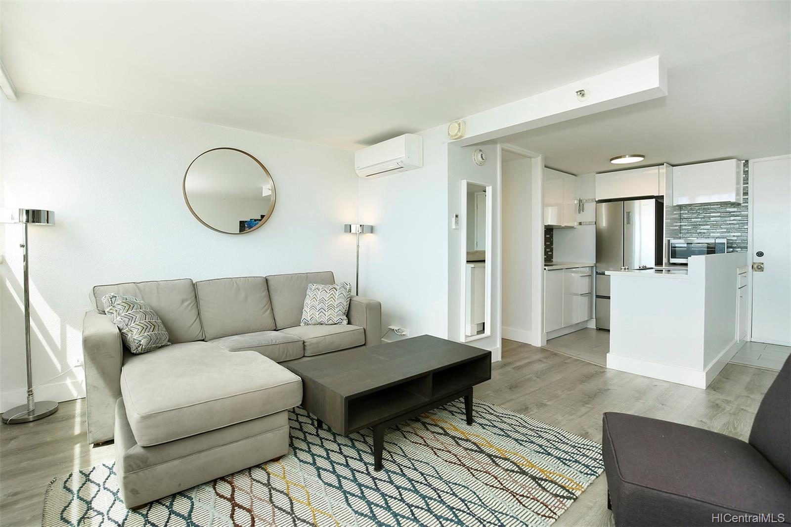 445 Seaside Avenue #3420, Honolulu, HI 96815