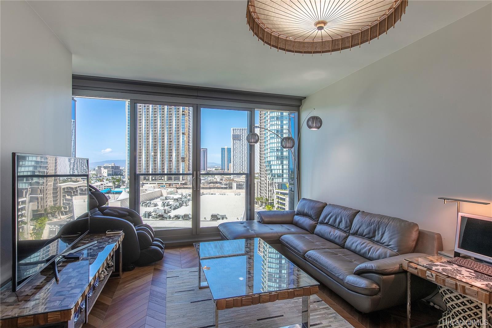 1108 Auahi Street #1105, Honolulu, HI 96814