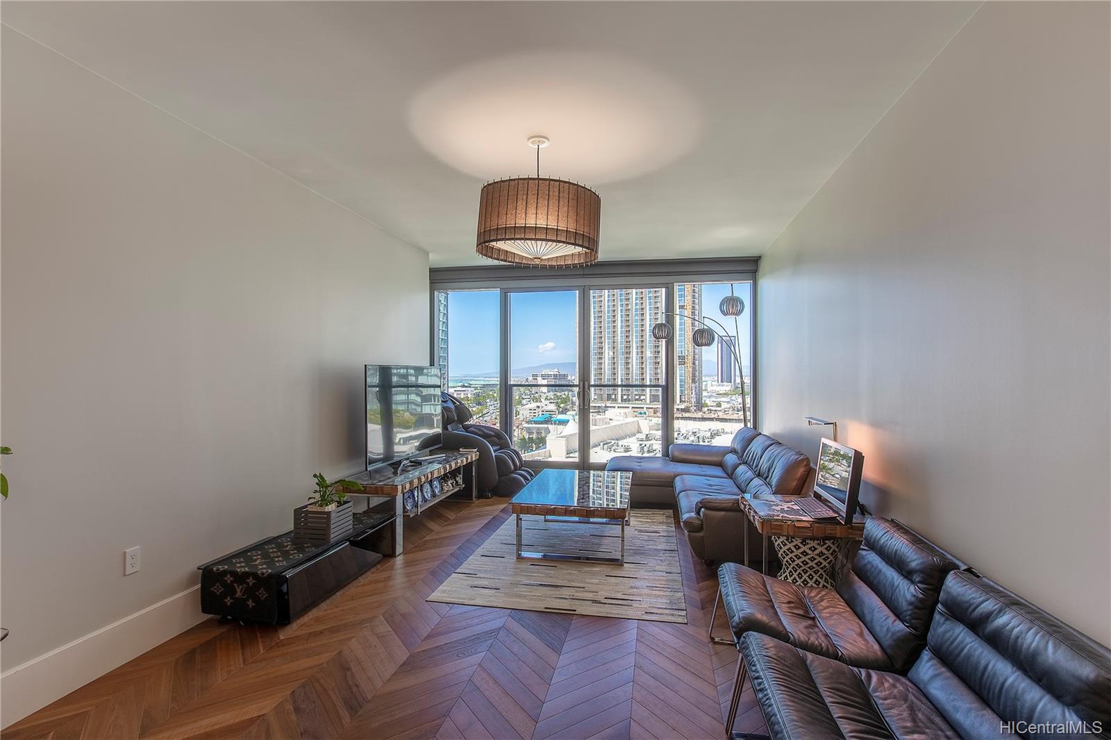 1108 Auahi Street #1105, Honolulu, HI 96814