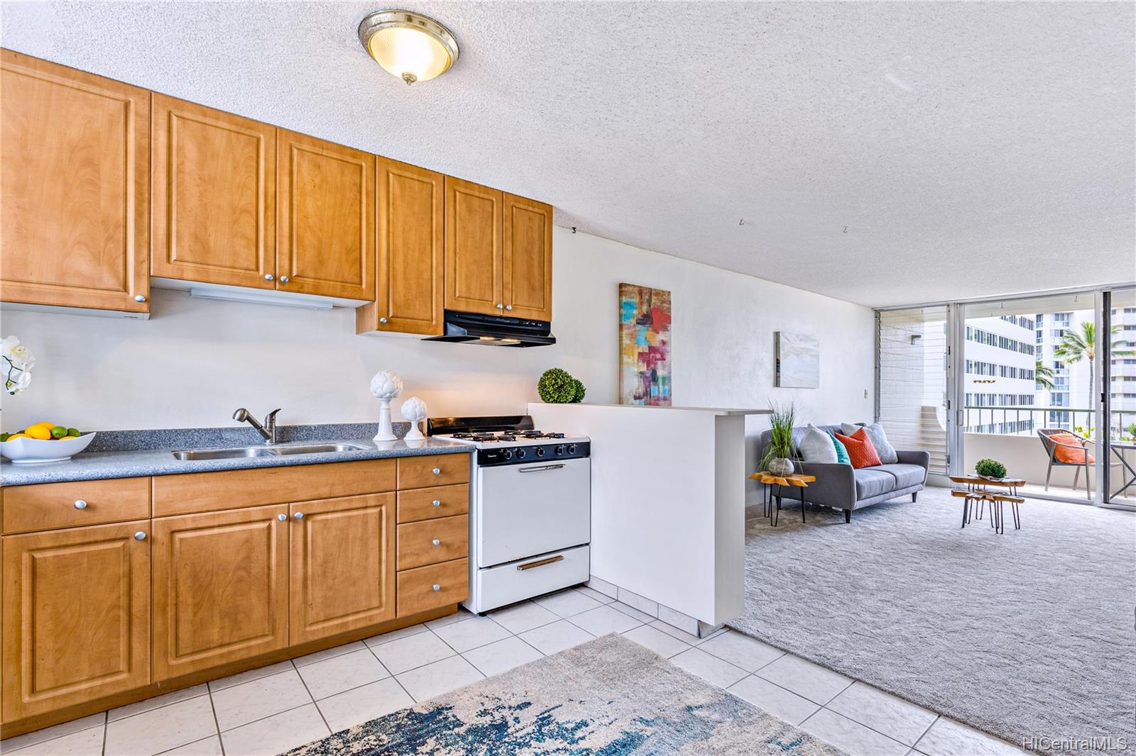 1722 Makiki Street #504, Honolulu, HI 96822