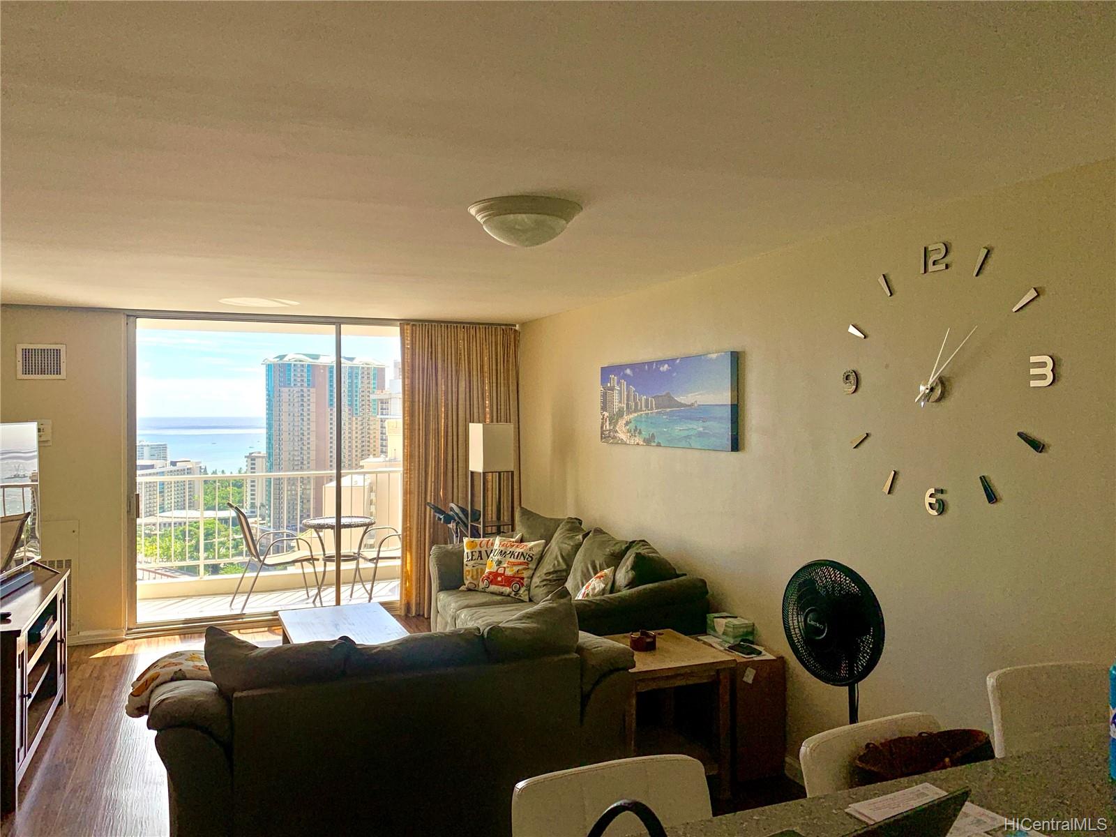 400 Hobron Lane #3105, Honolulu, HI 96815