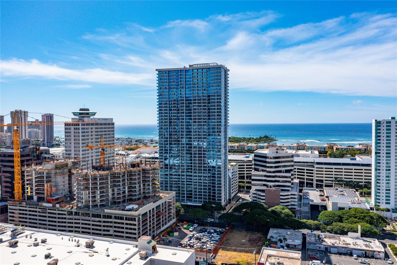 1391 Kapiolani Boulevard #3402, Honolulu, HI 96814