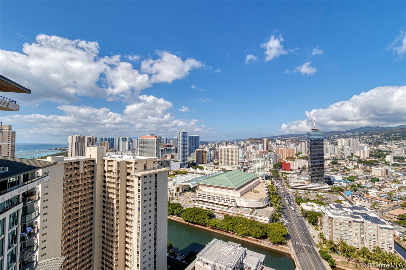 1837 Kalakaua Avenue #3306, Honolulu, HI 96815