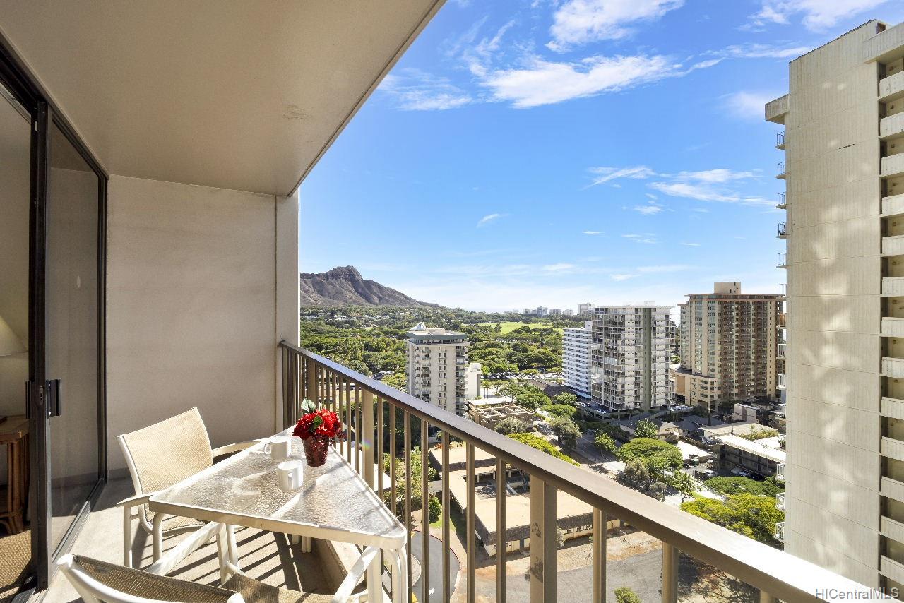 229 Paoakalani Avenue #2010, Honolulu, HI 96815