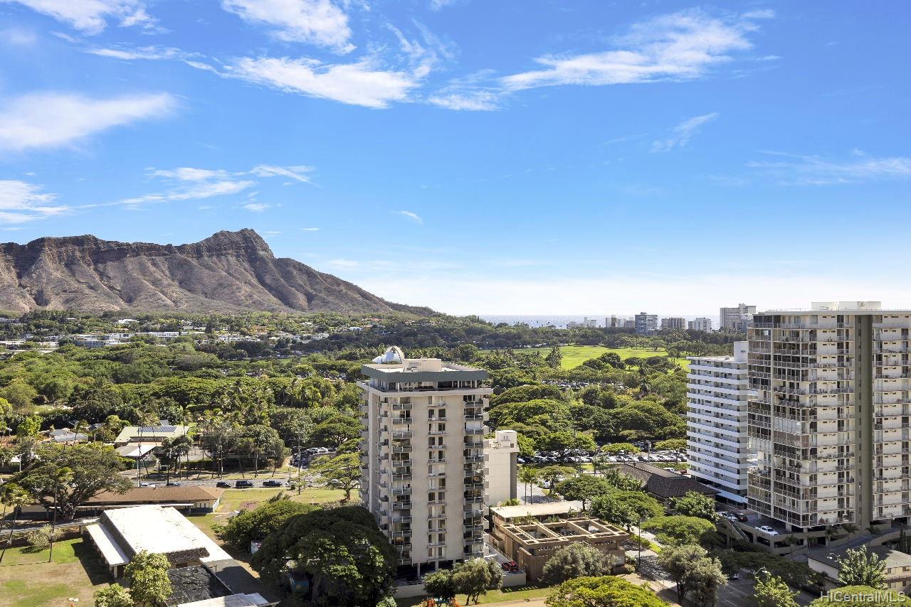 229 Paoakalani Avenue #2010, Honolulu, HI 96815