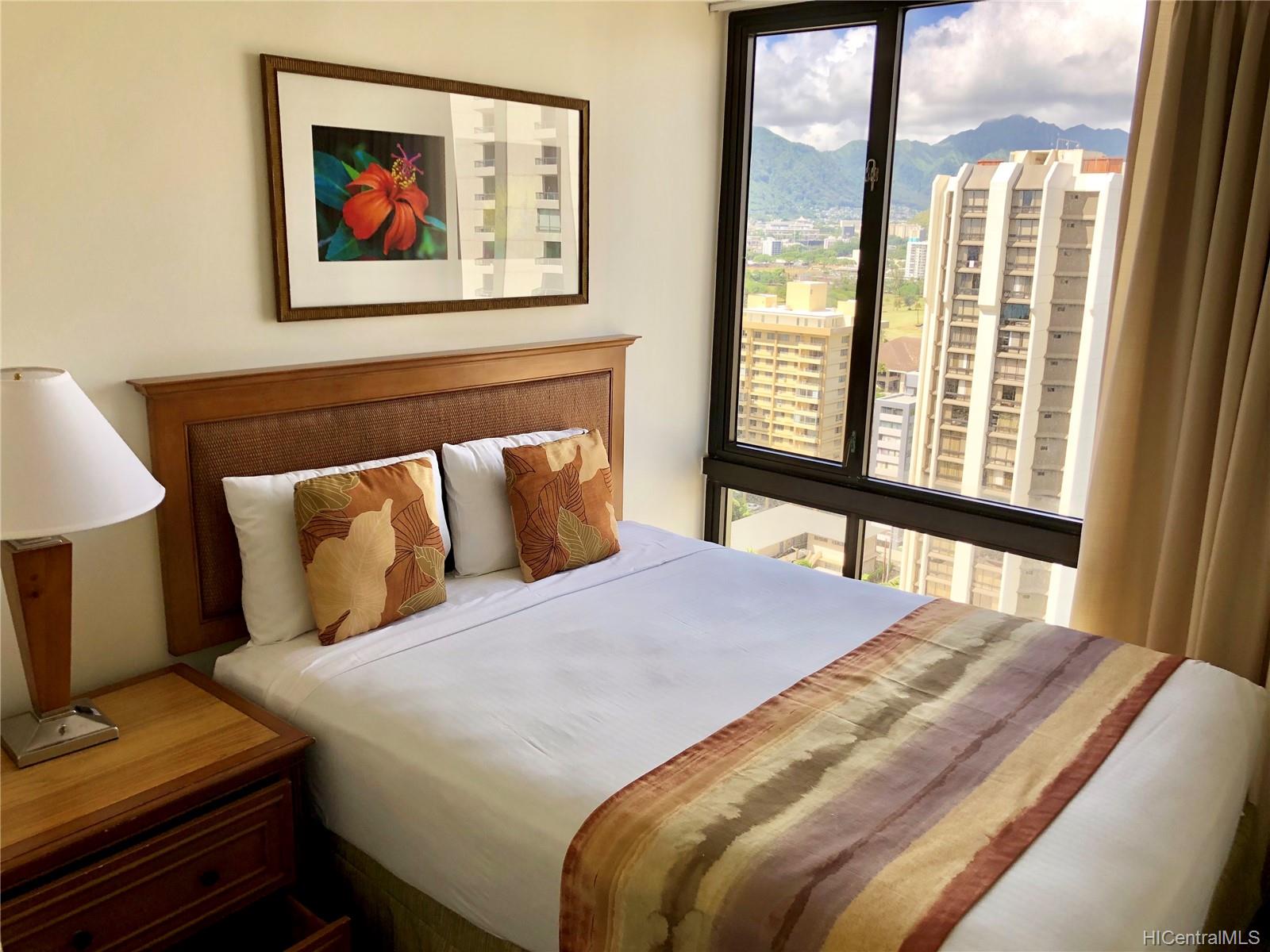 229 Paoakalani Avenue #2413, Honolulu, HI 96815