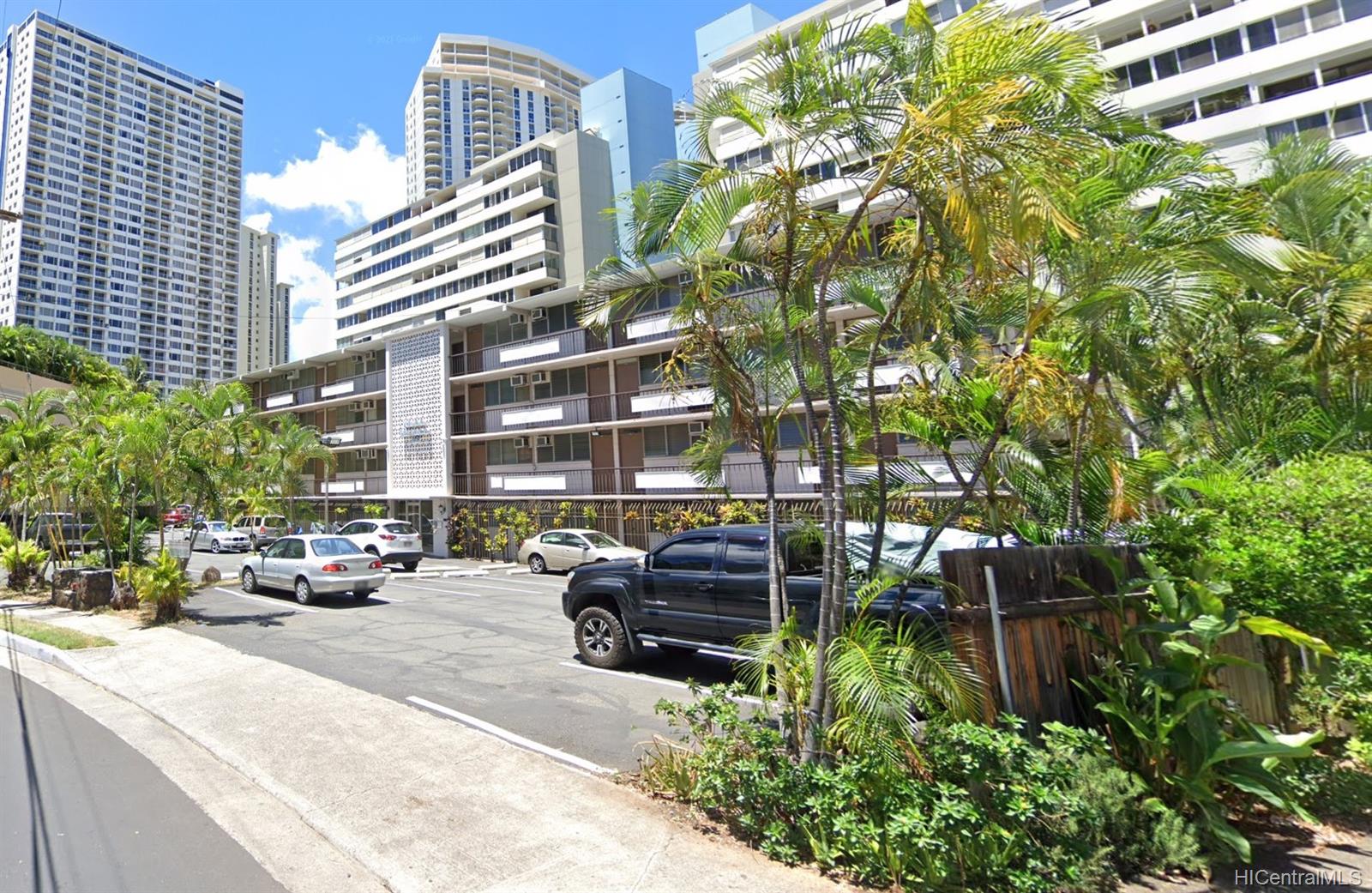 1863 Kaioo Drive #203, Honolulu, HI 96815