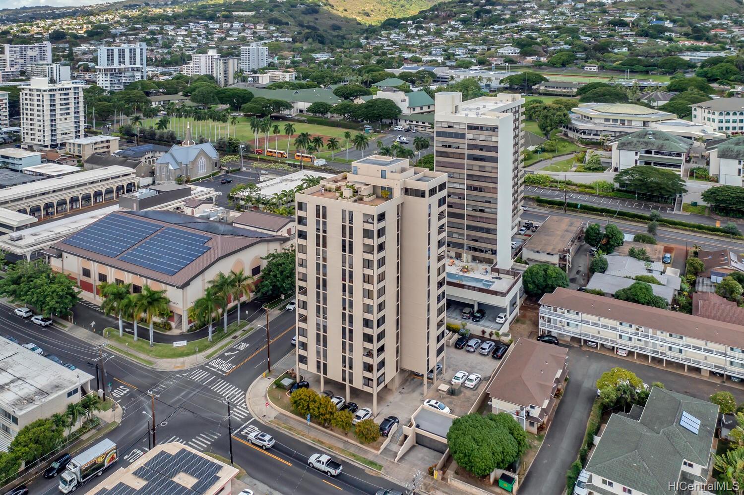 1505 Alexander Street #601, Honolulu, HI 96822