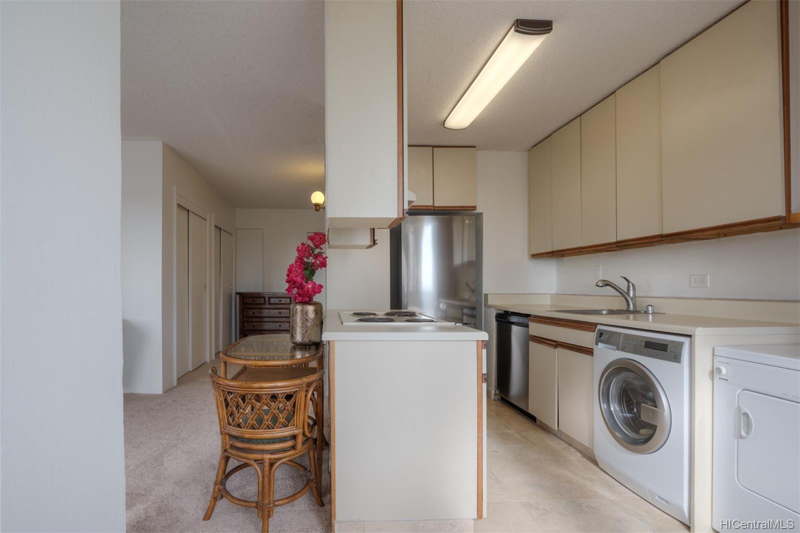 818 King Street #1804, Honolulu, HI 96813