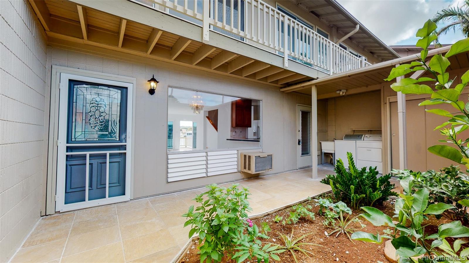 803 Koko Isle Circle #14/1402, Honolulu, HI 96825