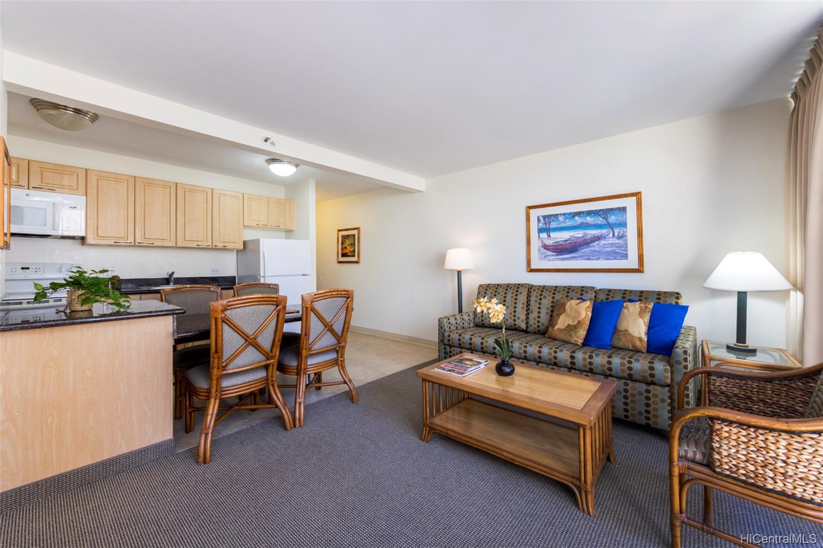 229 Paoakalani Avenue #906, Honolulu, HI 96815