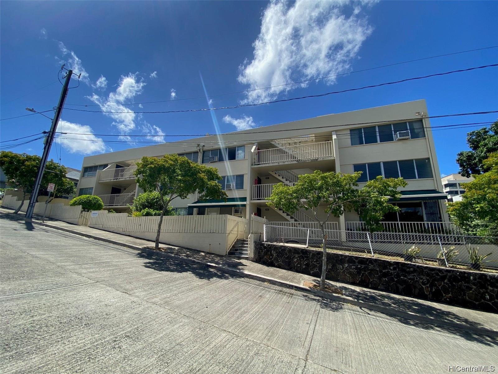 502 Captain Cook Avenue #204, Honolulu, HI 96813