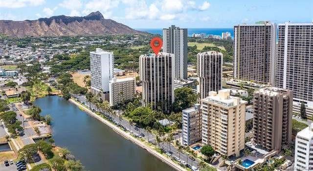 300 Wai Nani Way #II 1811, Honolulu, HI 96815