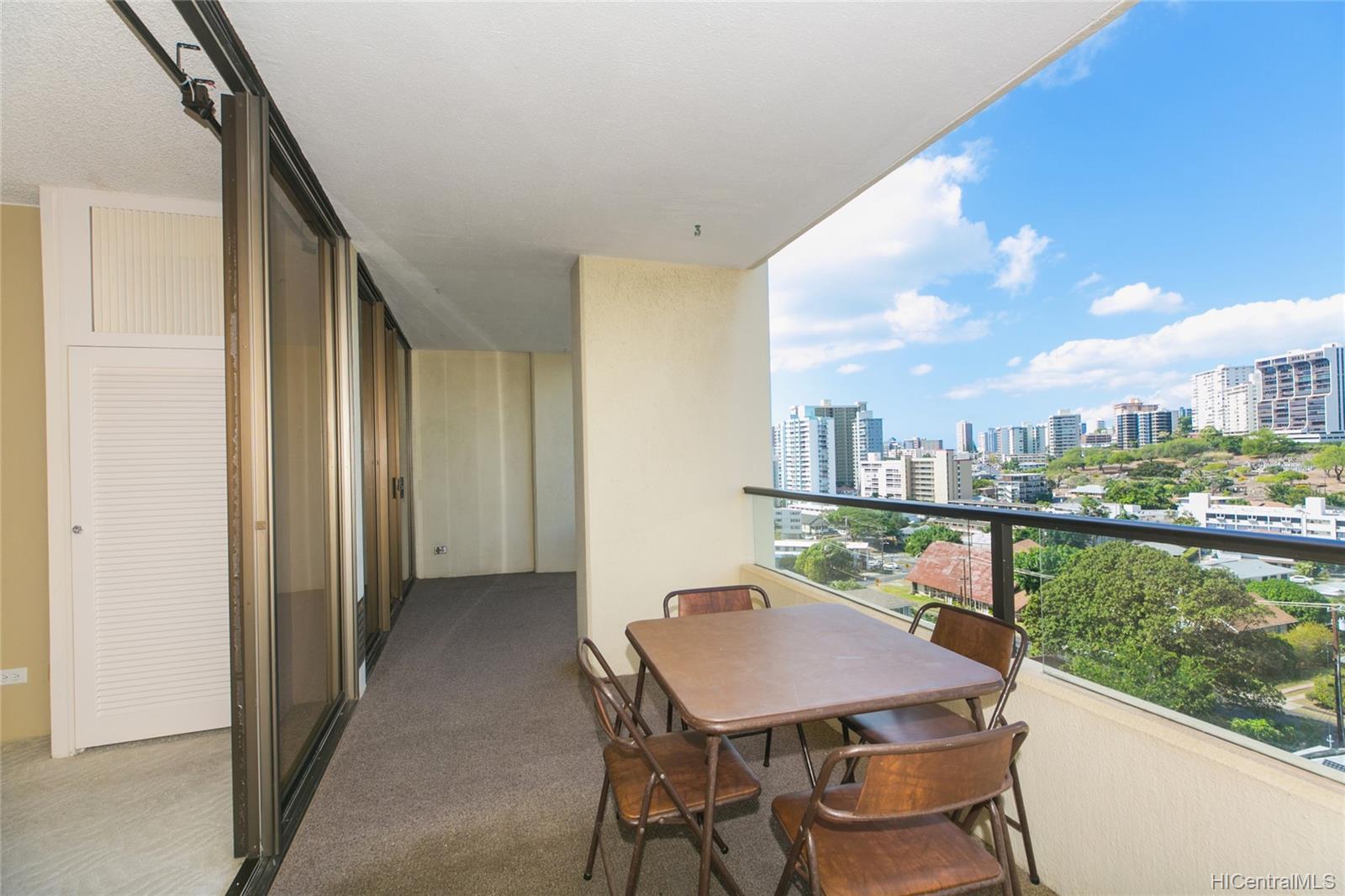 1717 Mott Smith Drive #1010, Honolulu, HI 96822