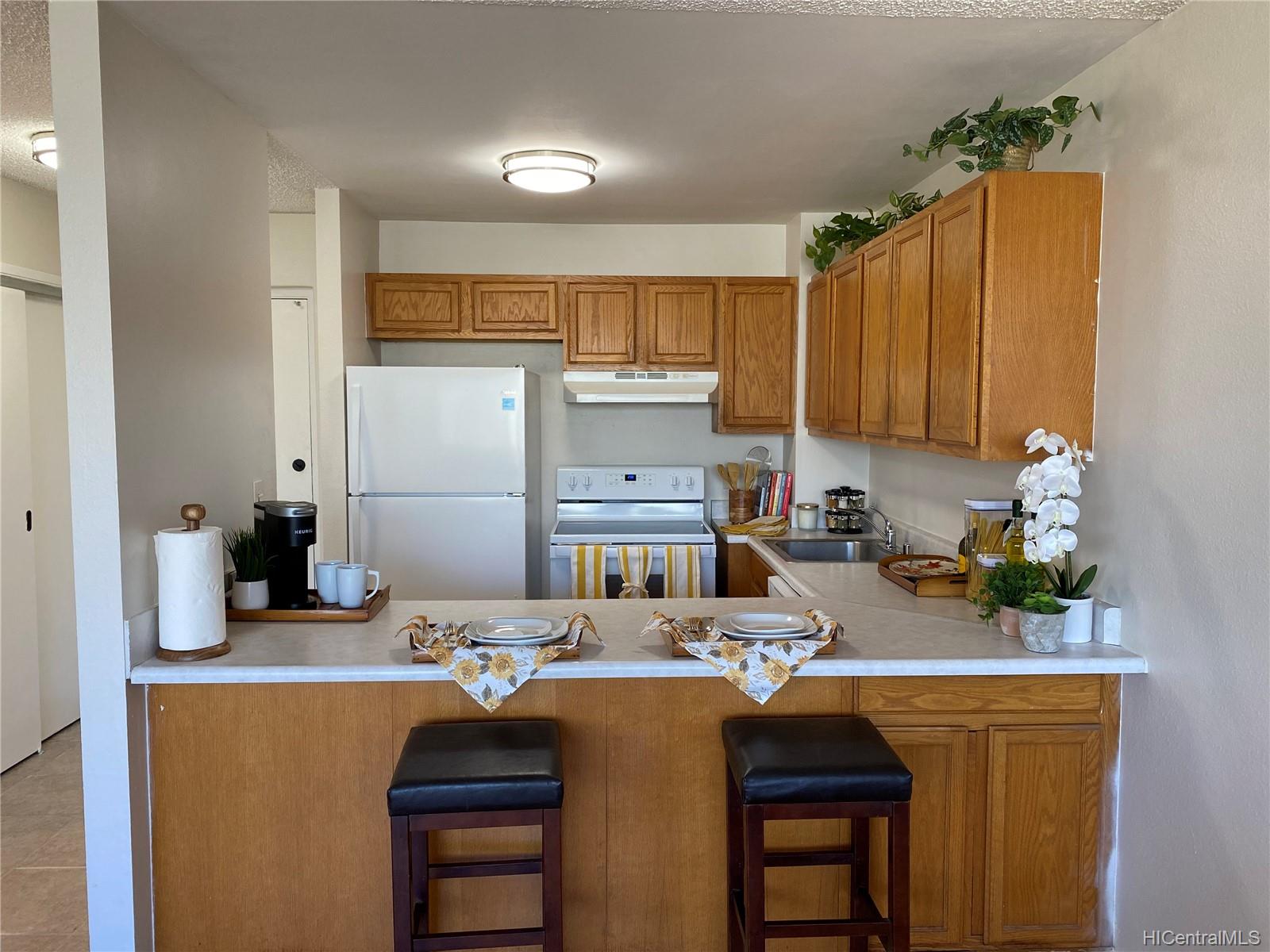 55 Kukui Street #D2313, Honolulu, HI 96813
