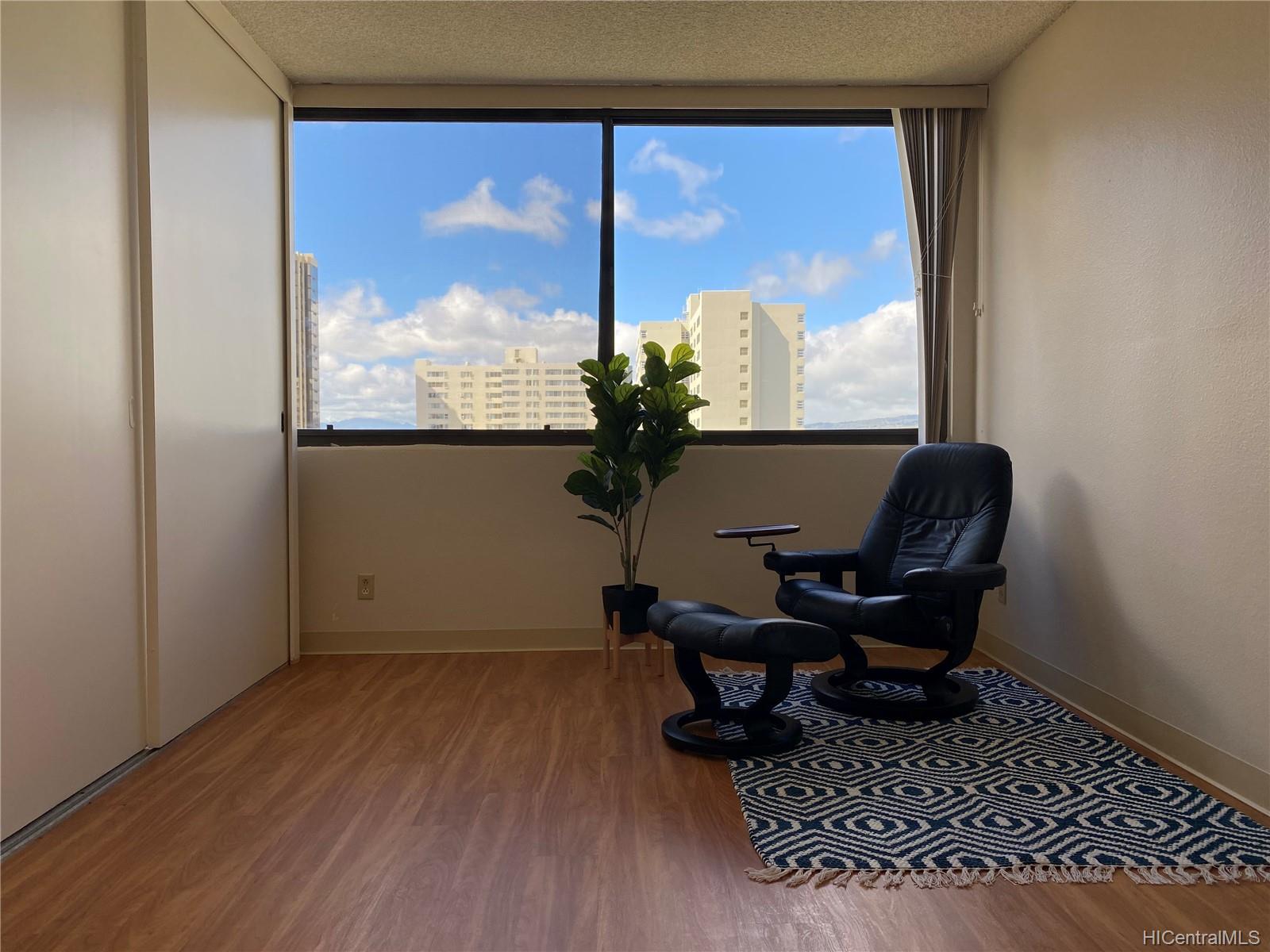 55 Kukui Street #D2313, Honolulu, HI 96813