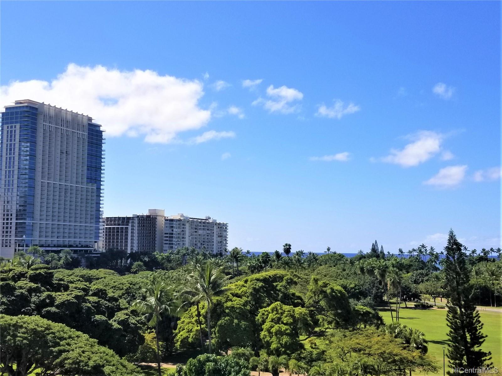 2045 Kalakaua Avenue #414, Honolulu, HI 96815