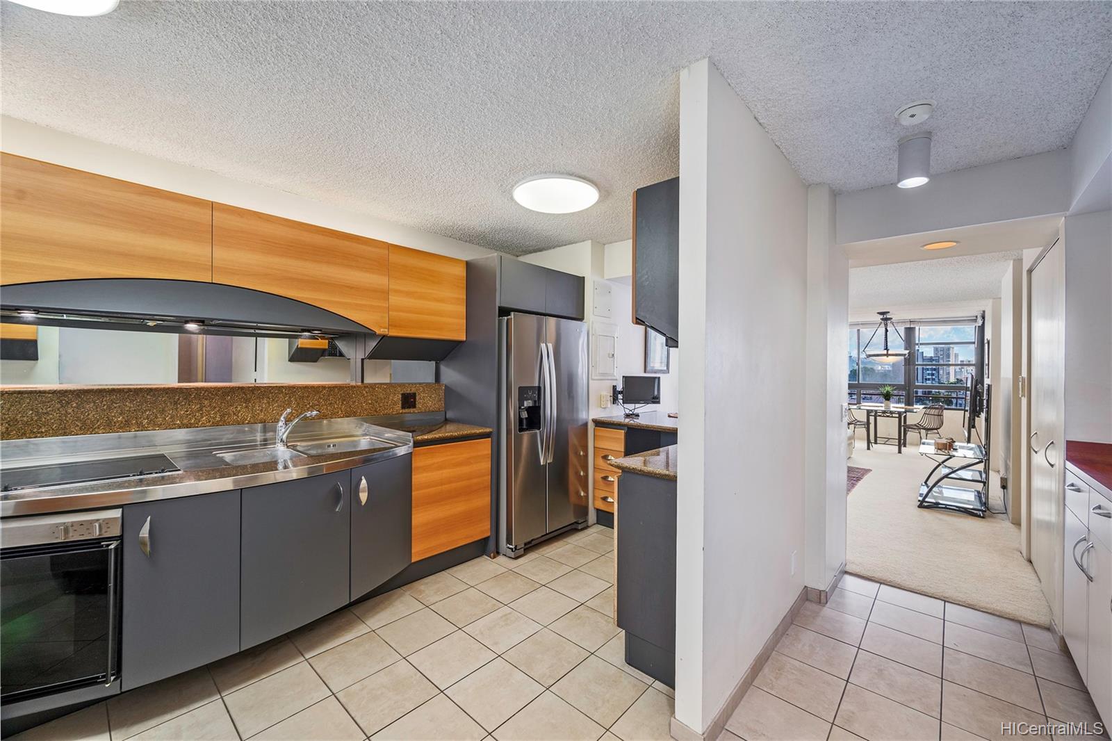 750 Kaheka Street #501, Honolulu, HI 96814